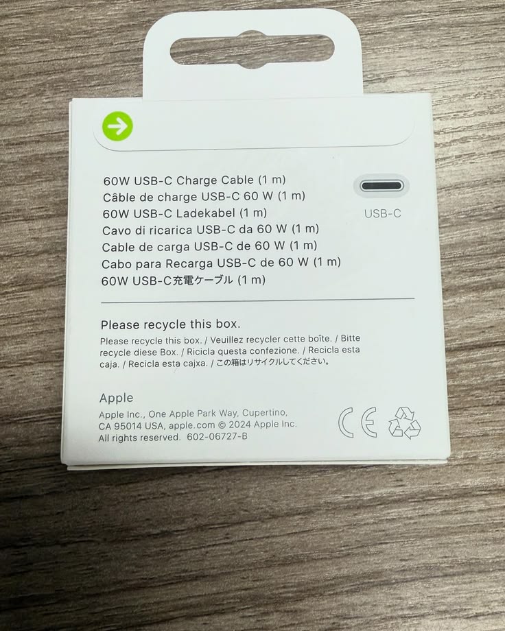 Apple USB-C 60W Charge Cable 1m original box back view showing multilingual product name and Apple Inc details
